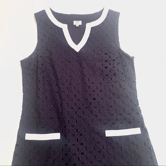 Crown & Ivy Navy Lace Dress w/ pockets - Picture 2 of 7